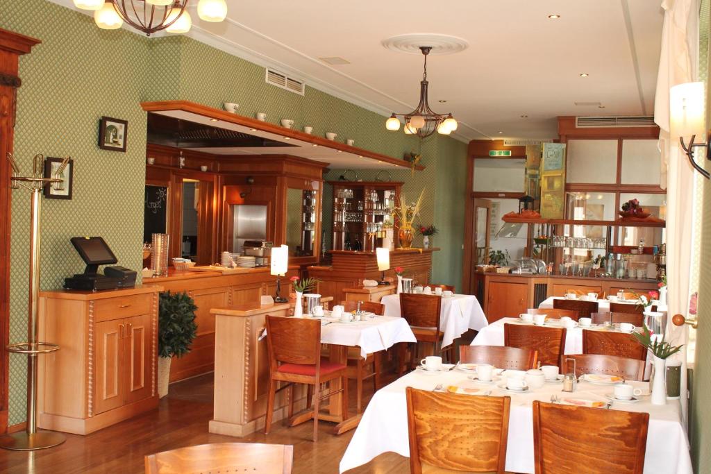 Hôtel Hotel Fürsteneck Grosse Einsiedelsgasse 2 06406 Bernburg