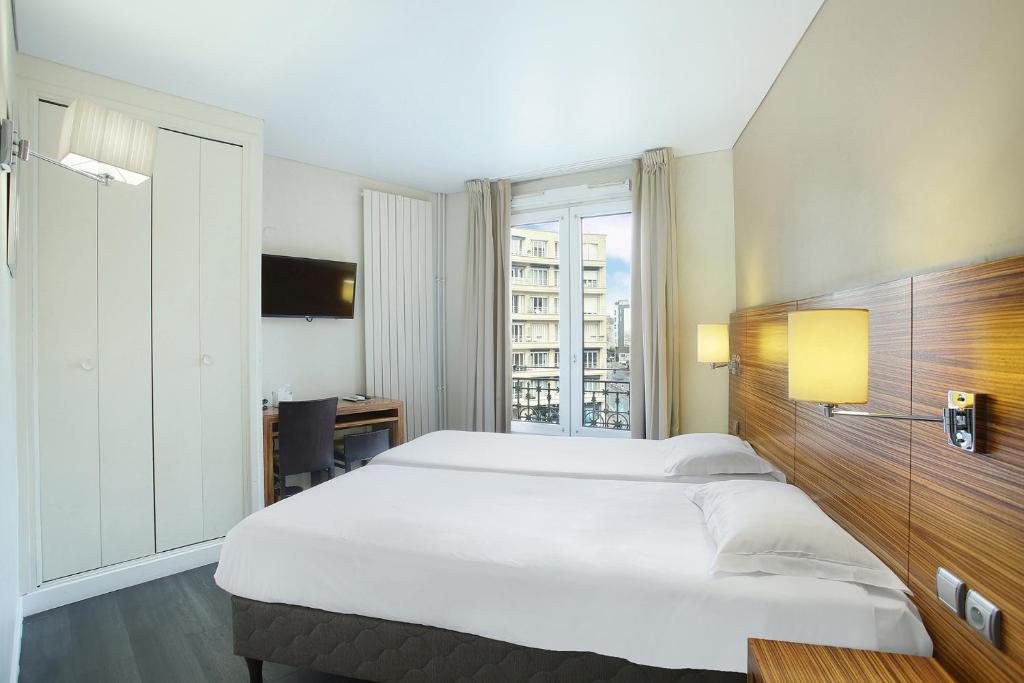 Hôtel Hotel Gabriel Issy Paris 32, Boulevard des Freres Voisin 92130 Issy-les-Moulineaux