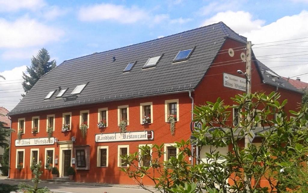 Hotel Garni Altes Wirtshaus Fördergersdorf Tharandter Straße 9, 01737 Tharandt
