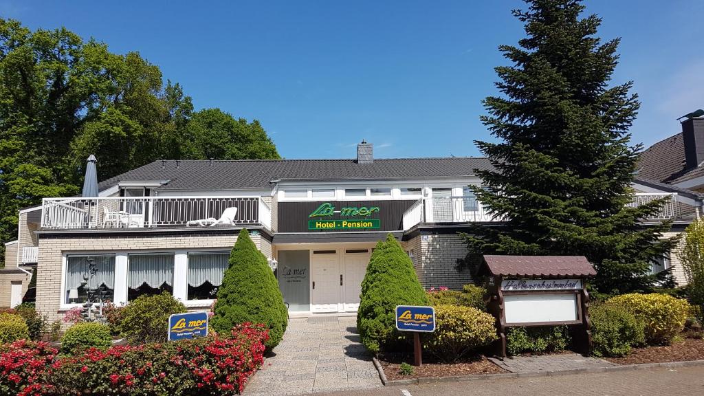 Hotel Garni La mer Weißer Weg 20, 26160 Bad Zwischenahn