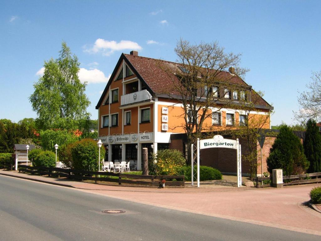 Hotel-Garni Pfeffermühle Berliner Straße 14, 31860 Emmerthal