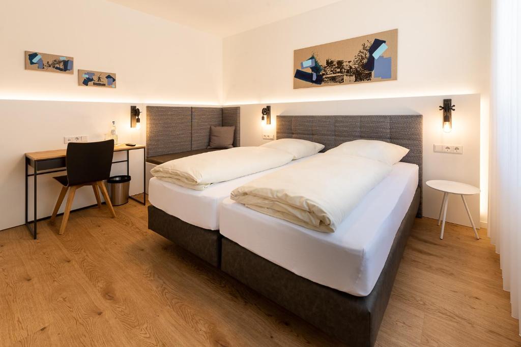 Hotel & Gasthaus Nagel Kirchplatz Nr 8, 46354 Südlohn