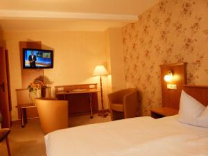 Hôtel Hotel & Gasthof Garküche Hauptstraße 29 07338 Leutenberg Thuringe