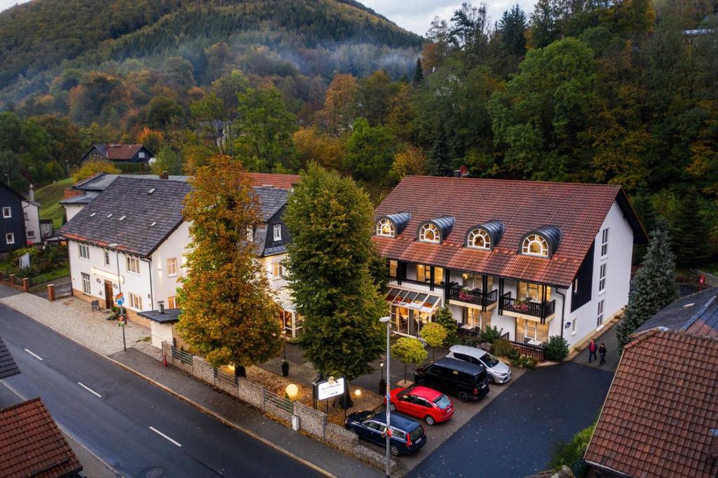 Hotel-Gasthof Hüttensteinach Steinacher Straße 118, 96515 Sonneberg