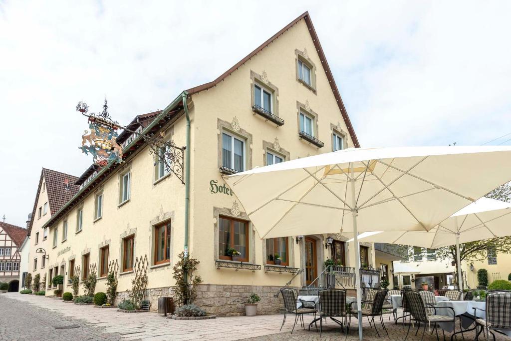 Hôtel Hotel Gasthof Krone Marktplatz 3 97996 Niederstetten
