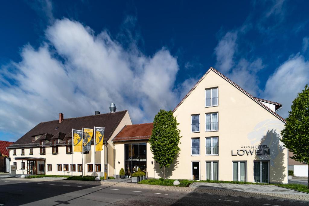 Hôtel Hotel & Gasthof Löwen Hauptstraße 6 89079 Ulm