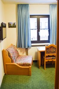 Hôtel Hotel Gasthof Zum Löwen Stadtplatz 11 92355 Velburg Bavière