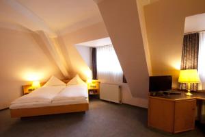 Hôtel Hotel Goldinger Von-Richthofen-Str. 18-20 66849 Landstuhl Rhénanie-Palatinat