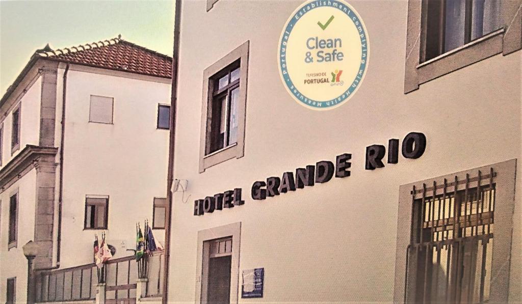 Hotel Grande Rio Rua Do Bonjardim,977/ Entrada principal: Rua Santa Helena, 31, 4000-461 Porto