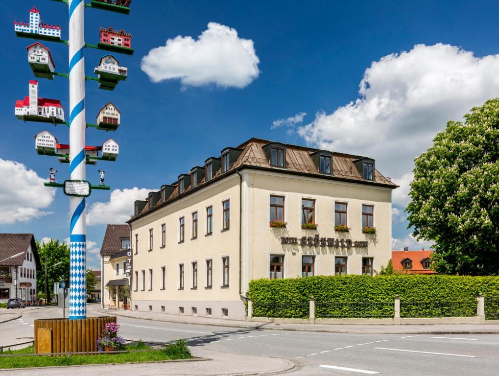 Hotel Grünwald Altostraße 38, 81245 Munich