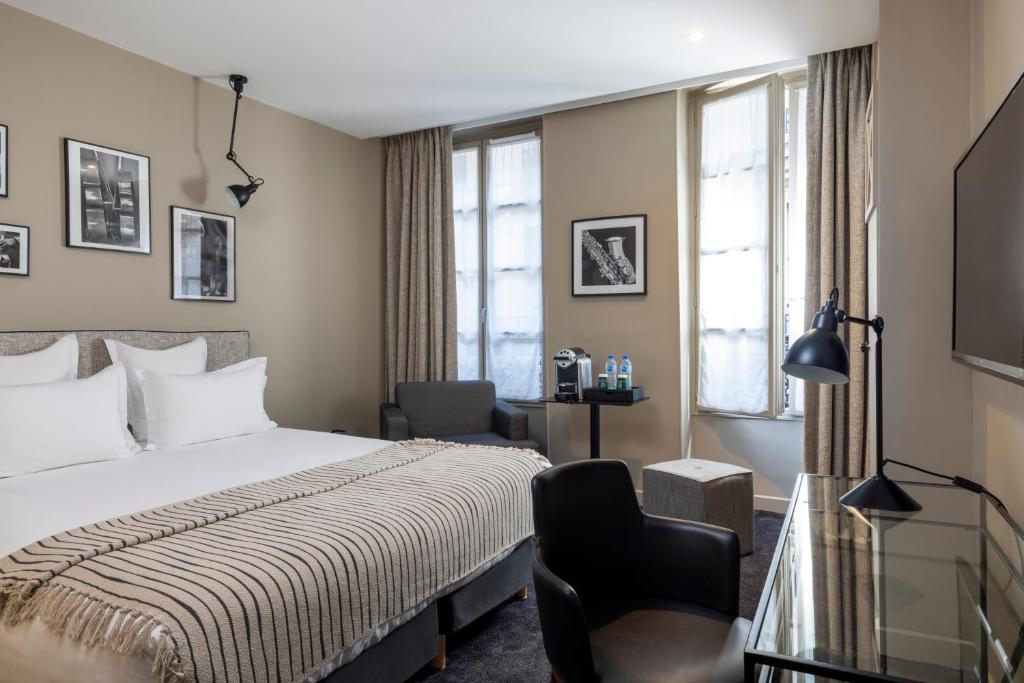 Hôtel Hélios Opéra 75 Rue De La Victoire, 75009 Paris