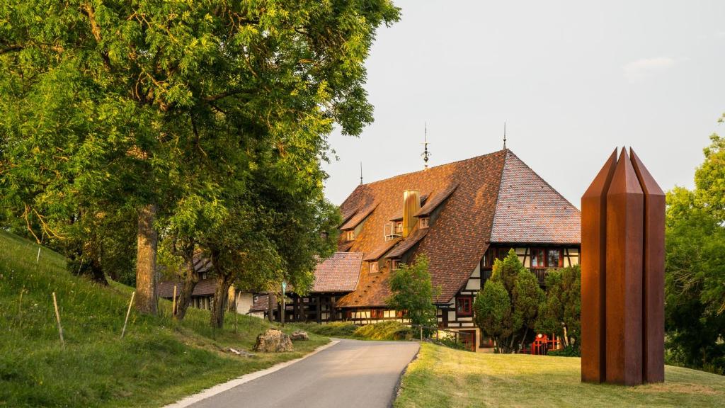 Hotel Hofgut Hohenkarpfen Hohenkarpfen 1, 78595 Hausen ob Verena
