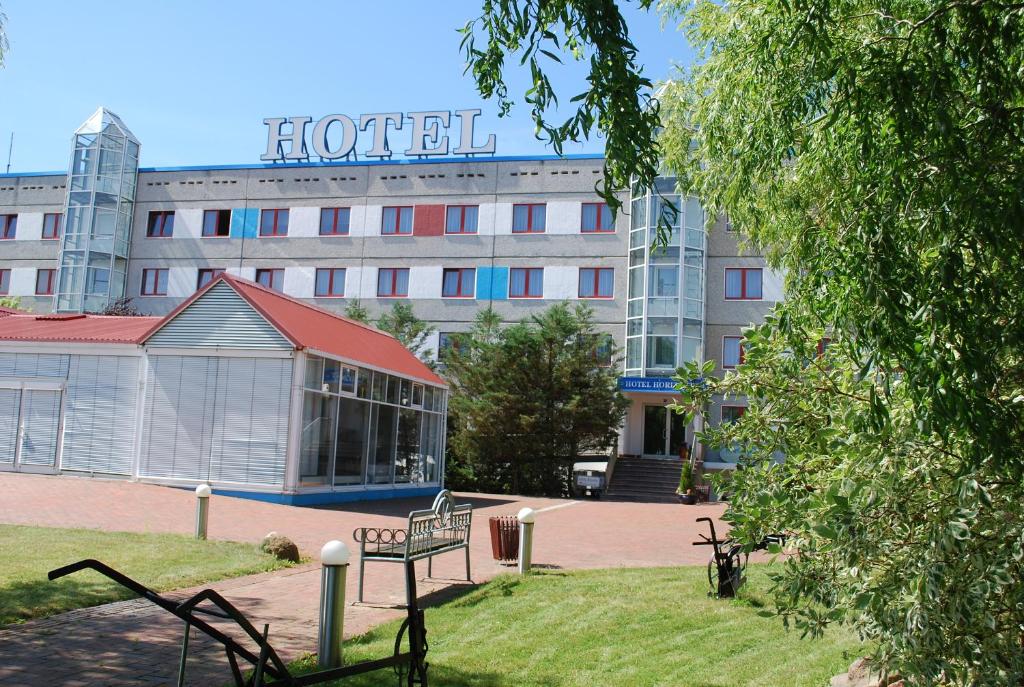 Hôtel Hotel Horizont GmbH Otto-von-Guericke-Strasse 7 17033 Neubrandenbourg