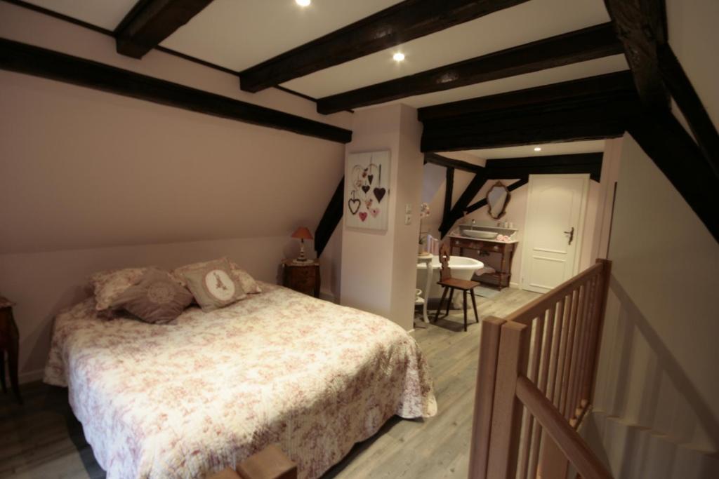 HOTEL HOSTELLERIE DES VOYAGEURS 42160 Bonson