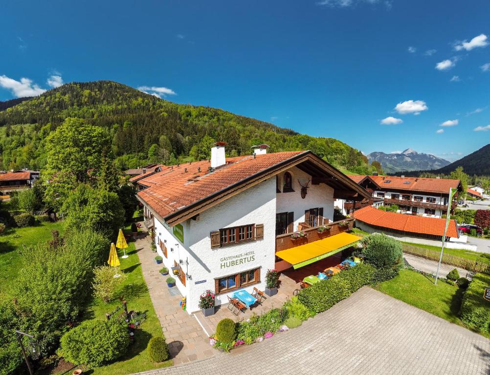 Hôtel Hotel Hubertus Schliersee Bayrischzeller Strasse 8 83727 Schliersee