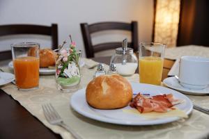 Hotel Hüttl - Garni