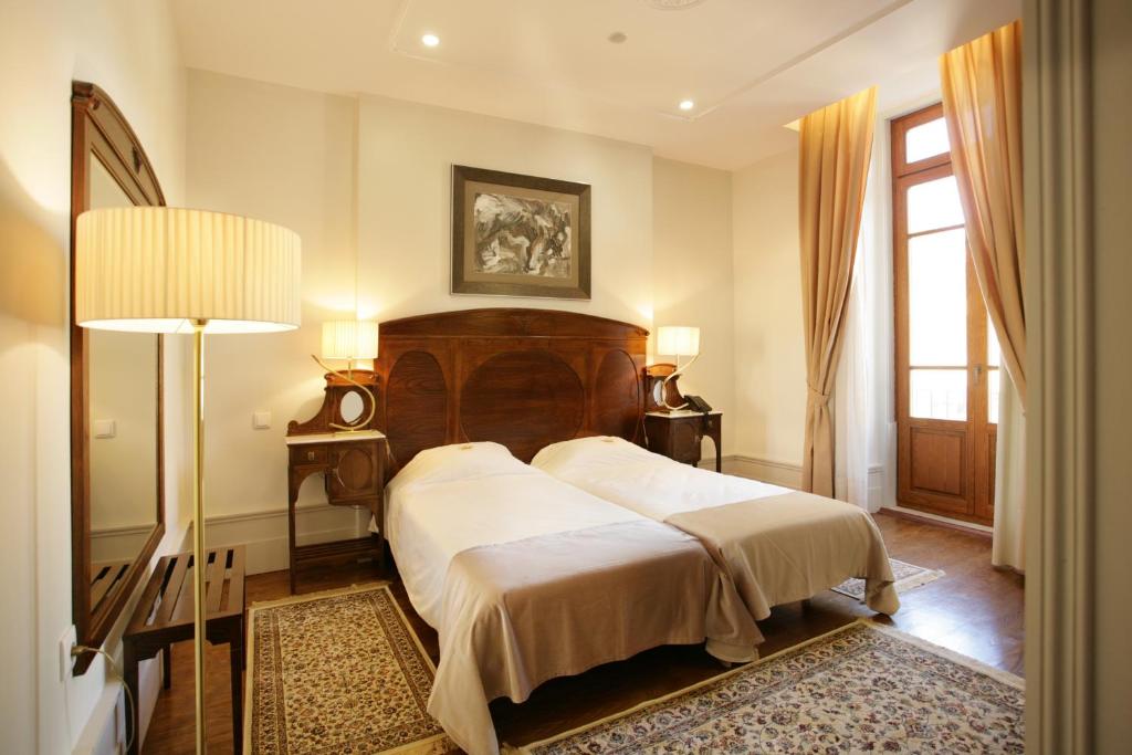 Hotel Ibn-Arrik 24 Rua Alexandre Herculano, 3000-409 Coimbra