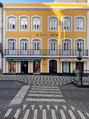 Hotel Ilha Rua Direita 24, 9700-066 Angra do Heroísmo