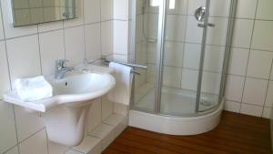Hôtel Hotel Kaiserhof Hannoversche Str. 29 31275 Lehrte Basse-Saxe