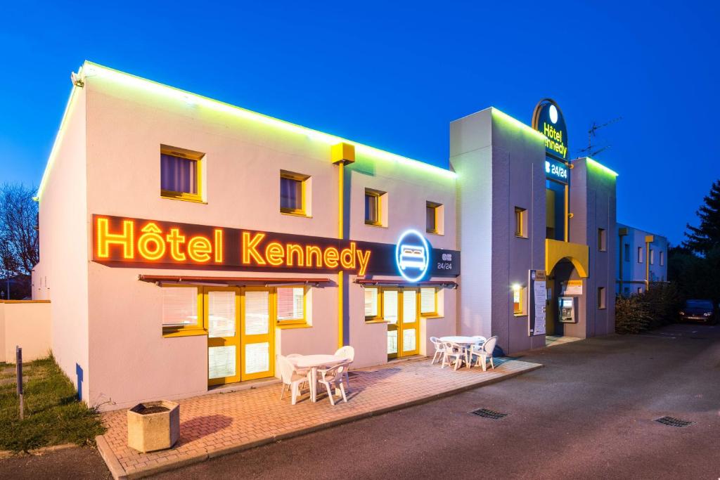 Hôtel Kennedy Parc des Expositions 31 rue Blaise Pascal Boulevard Kennedy, 65000 Tarbes