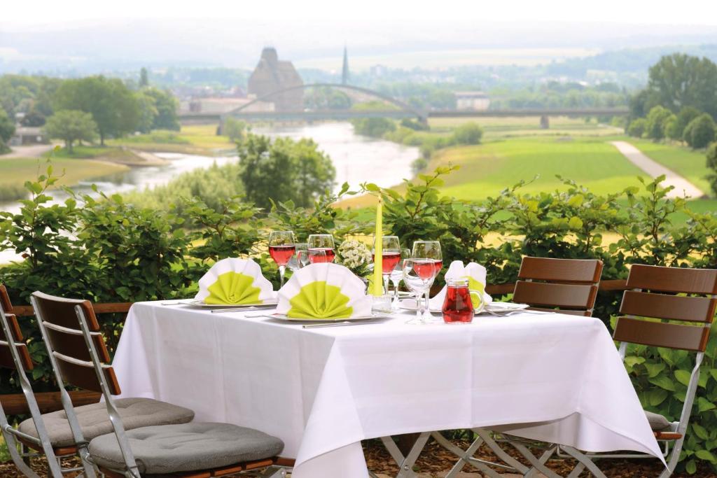 Hotel Kiekenstein Heinser Str. 74, 37671 Stahle