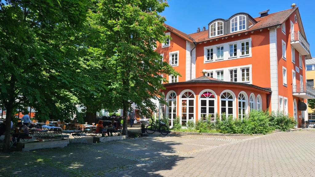 Hotel Königin Olga Karlstrasse 2, 73479 Ellwangen