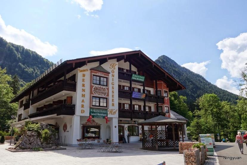 Hotel Königsseer Hof Seestraße 6, 83471 Schönau am Königssee