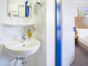 Hôtel Hotel Königstein Kiel by Tulip Inn Kieler Strasse 2 24119 Kiel Schleswig-Holstein