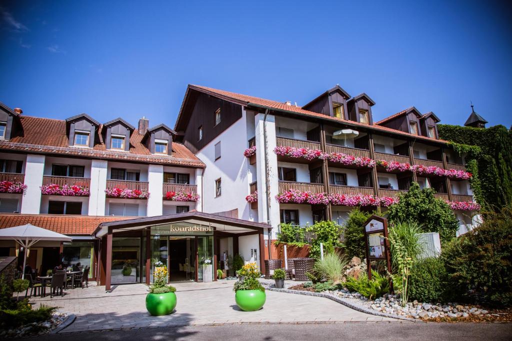 Hotel Konradshof Thermalbadstraße 30, 94086 Bad Griesbach im Rottal