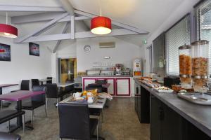 Hotel Kyriad Montauban