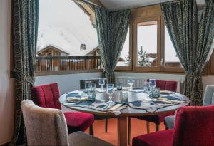 Hôtel Hôtel L'Aiguille Percée Le Lac Rosset 73320 Tignes Rhône-Alpes