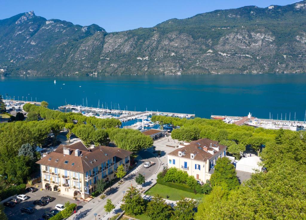 Hôtel L'Iroko The Originals City Place Président Edouard Herriot - Le Grand Port, 73100 Aix-les-Bains