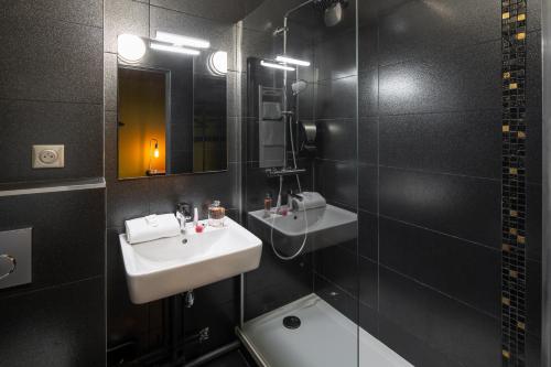 Hotel l'Ortega Rennes Aeroport