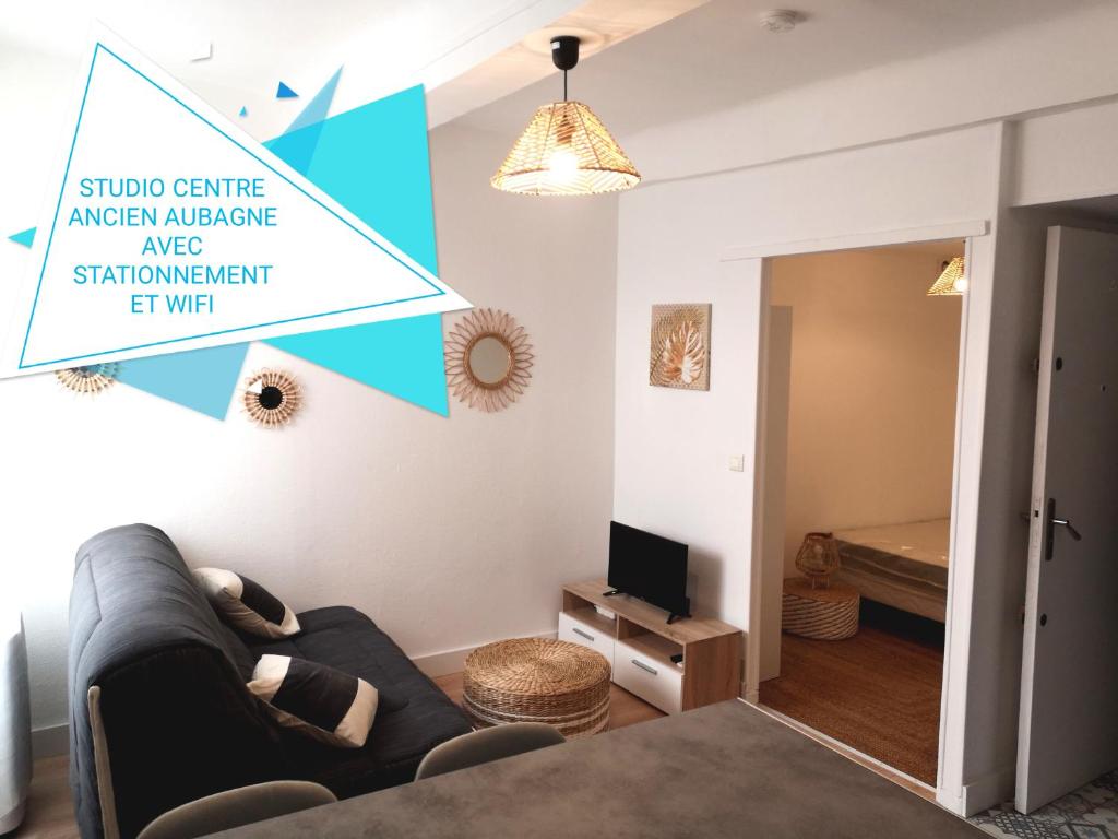 Hotel La Calanque 83240 Cavalaire-sur-Mer