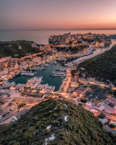 Hôtel Hotel la Caravelle Quai comparetti 20169 Bonifacio Corse