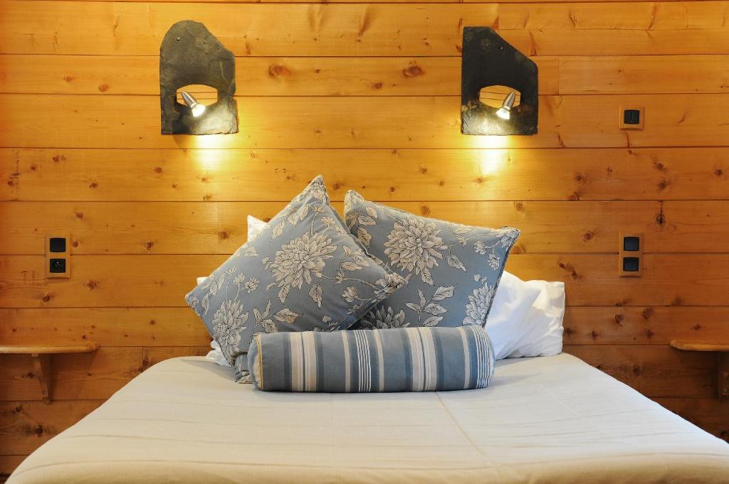 Hôtel Hôtel La Grange Aux Marmottes Au Village 65120 Viscos