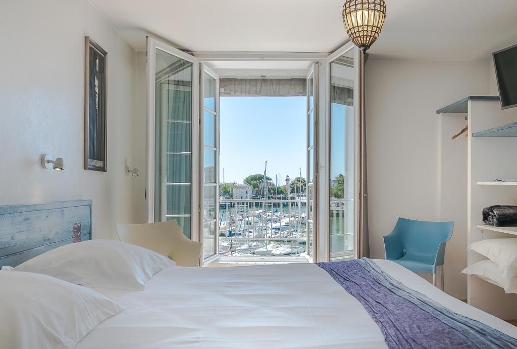 Hôtel Hotel La Marine, Vieux Port 30 Quai Duperre 17000 La Rochelle