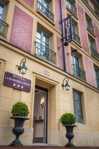 Hôtel Hôtel la Residence Du Berry 14 rue d'Anjou 78000 Versailles Île-de-France