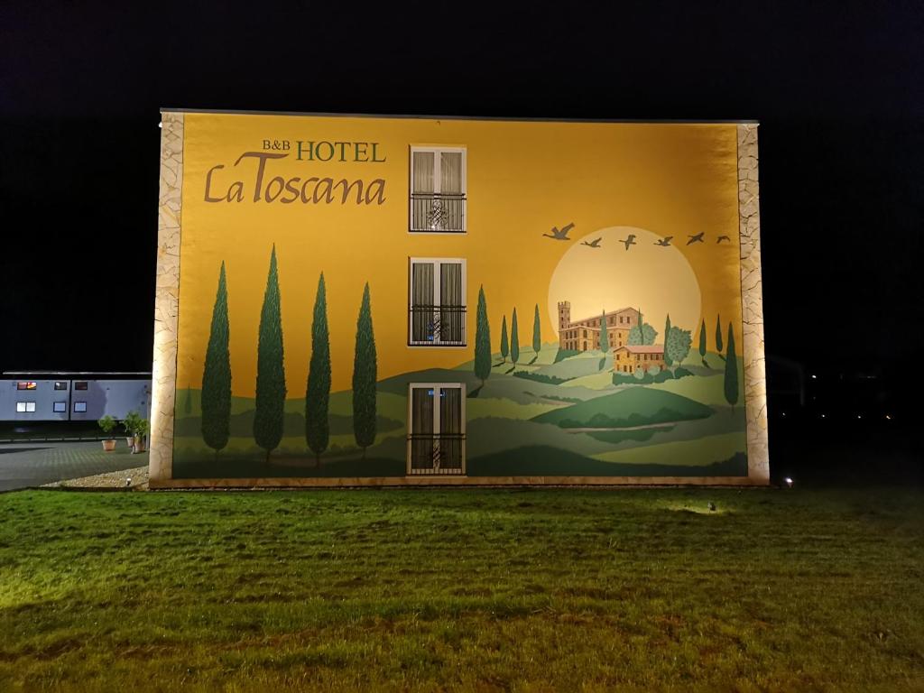 Hotel La Toscana Nähe Europapark Mahlberger Strasse 6, 77975 Ringsheim, 77975 Ringsheim