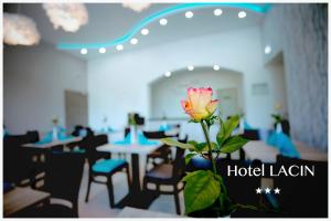 Hotel LACIN