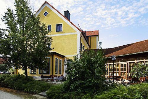 Hotel Landgasthof Gschwendtner Tünzhausen, Herrnstraße 2, 85391 Allershausen