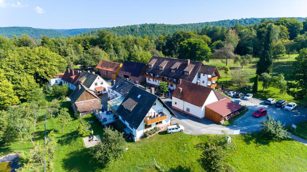 Hôtel Hotel Landgasthof Oberschnorrhof Schnorrhof 3 63874 Dammbach