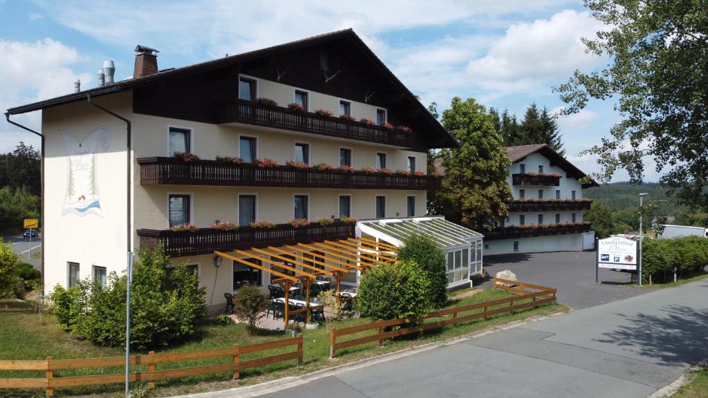 Hôtel Hotel-Landgasthof Ploss Grünhaid 1 95173 Schönwald