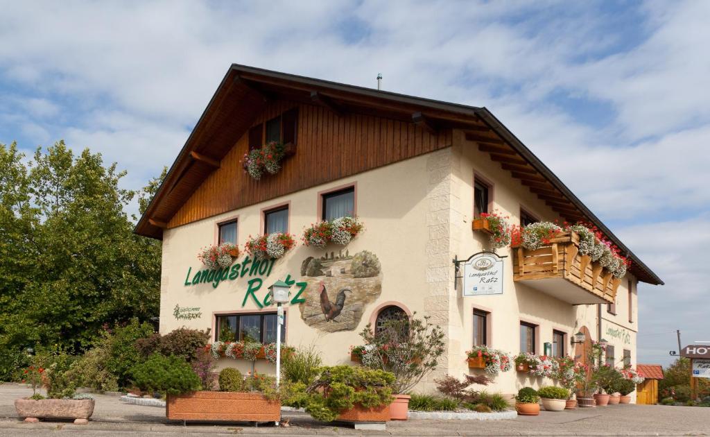 Hotel Landgasthof Ratz Ziegelhof 3, 77866 Rheinau