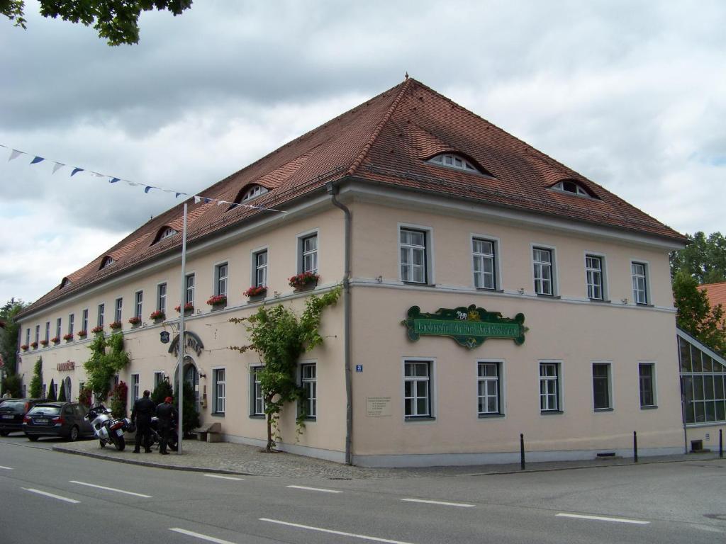 Hôtel Hotel Landgasthof Zur Post Hauptstraße 20 84152 Mengkofen