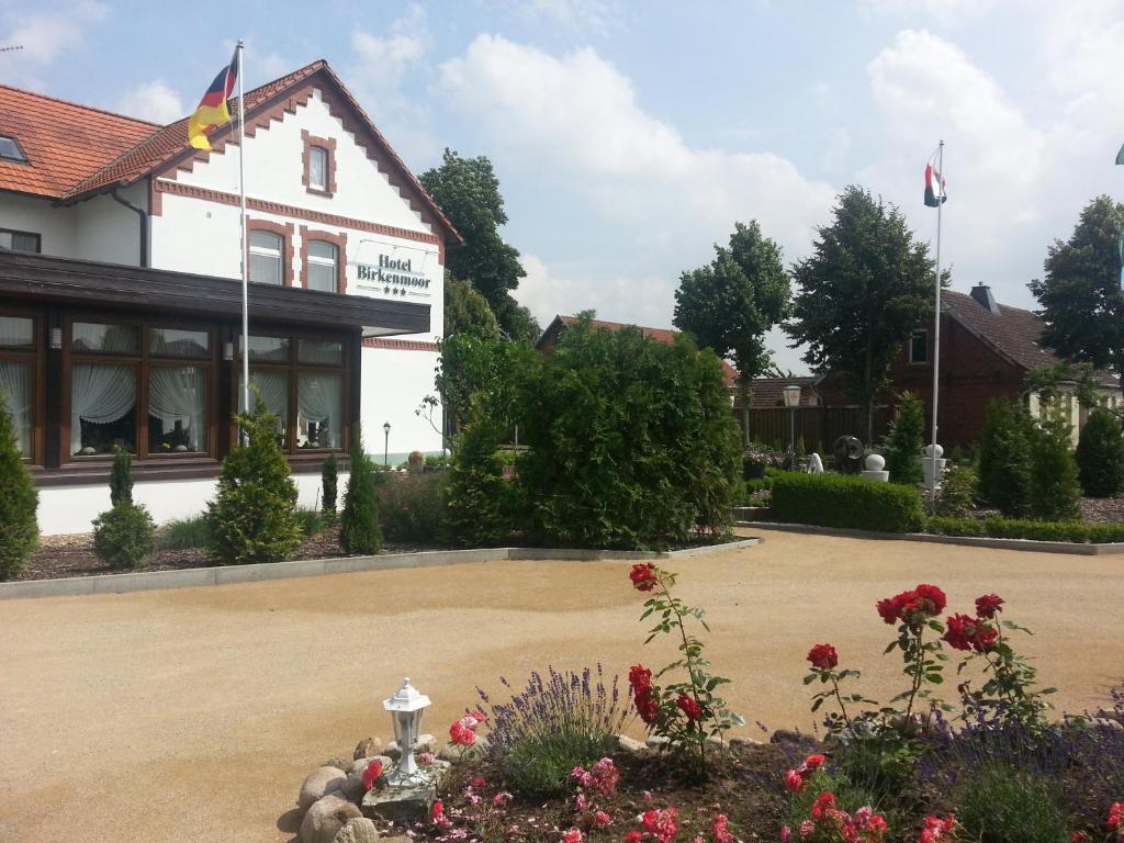Hotel-Landhaus Birkenmoor Kuseyer Str.1, 38486 Neuferchau