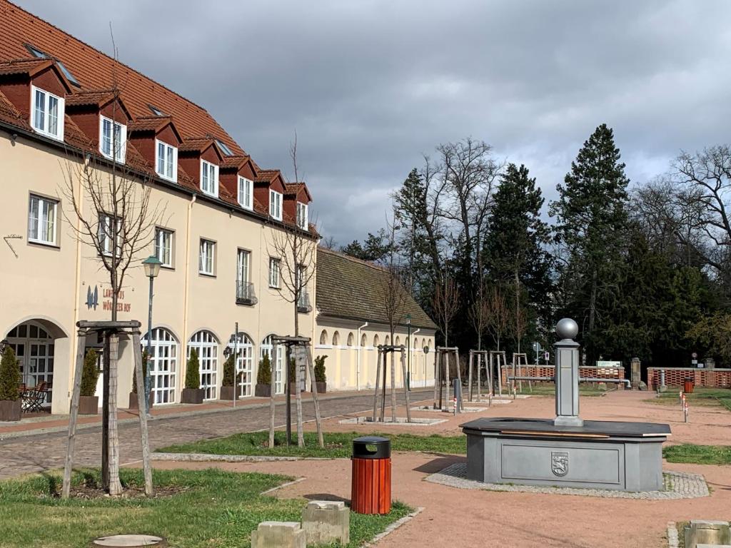 Hotel Landhaus Wörlitzer Hof Wörlitzer Markt 96, 06785 Oranienbaum-Wörlitz