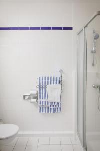 Hôtel Hotel Lauer Frankfurter Strasse 17 61137 Schoneck Hesse