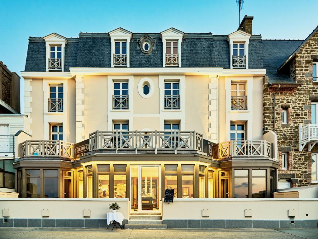 Hôtel Hôtel Le Beaufort 25 Chaussée Du Sillon 35400 Saint-Malo
