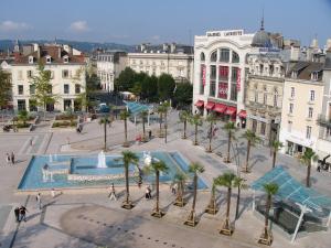 Hôtel Hotel Le Bourbon Pau Centre 12, Place Clémenceau 64000 Pau Aquitaine